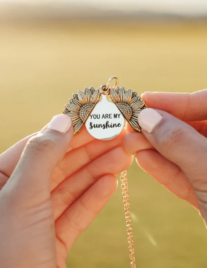 L'Éclat du Soleil – Collier Symbolique